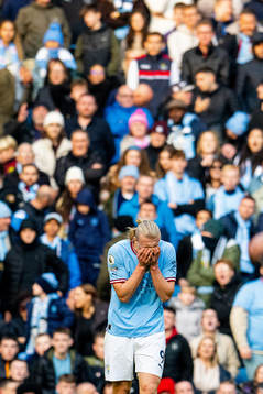 Erling Braut Haaland of Manchester City reacts