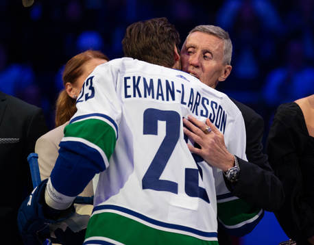 Hockey Hall of Fame member and former Toronto Maple Leafs