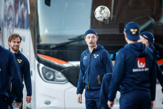 Jonathan Dahlen of Sweden