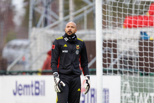 Östersunds målvakt Aly Keita