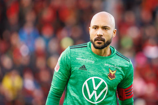Östersunds målvakt Aly Keita