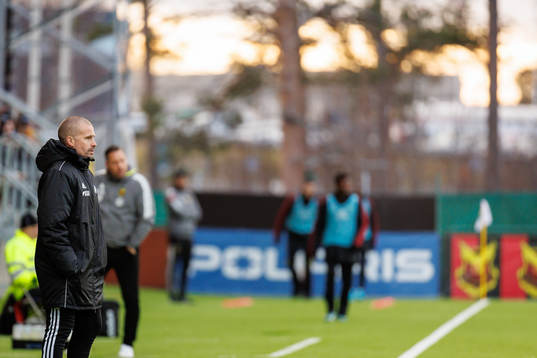 Falkenbergs tränare Christoffer Andersson