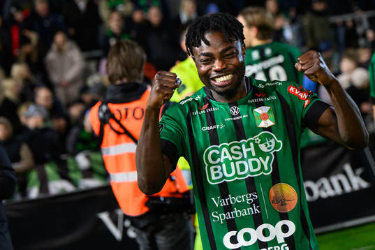 Varbergs Gideon Mensah jublar