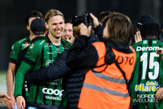 Varbergs Hampus Zackrisson jublar