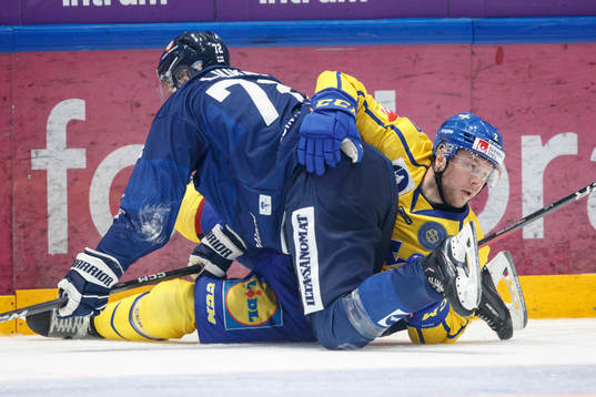 Eetu Liukas of Finland and Christian Folin of Sweden