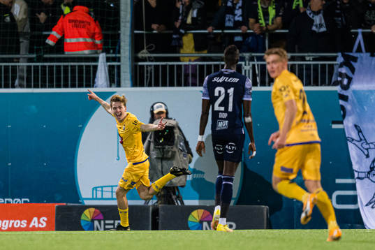 Mikael Birk Giæver Ugland of Jerv celebrates
