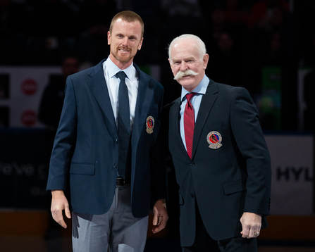 Hockey Hall of Fame Member Daniel Sedin receives his