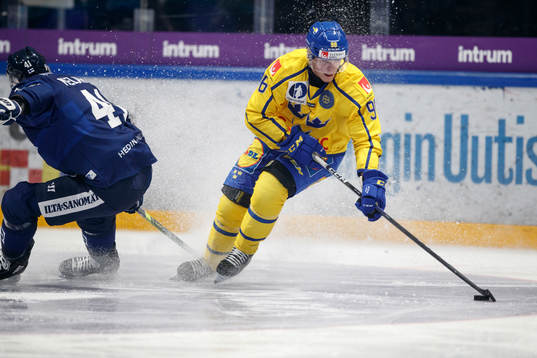 Rickard Hugg of Sweden and Ilari Melart of Finland