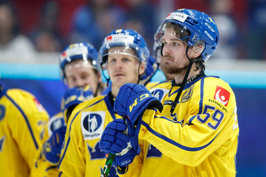 Bläddra bland fler bilder av Ice Hockey, Karjala Tournament, Finland - Sweden