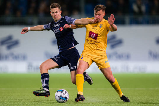 Sander Erik Kartum of Kristiansund and Torje Wichne of Jerv