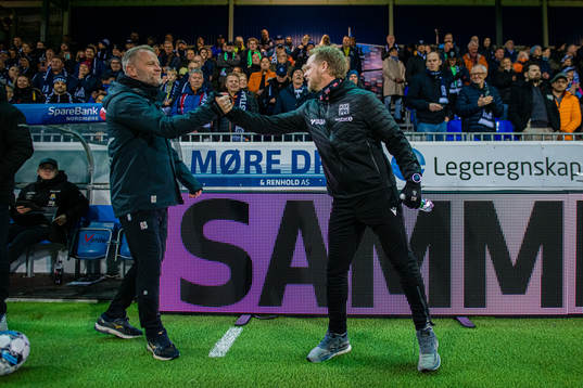 Arne Sandstø, head coach of Jerv, and Christian Michelsen,