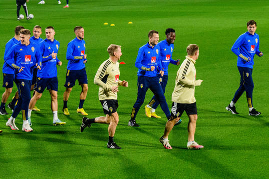 Viktor Claesson, Anthony Elanga and Victor Nilsson
