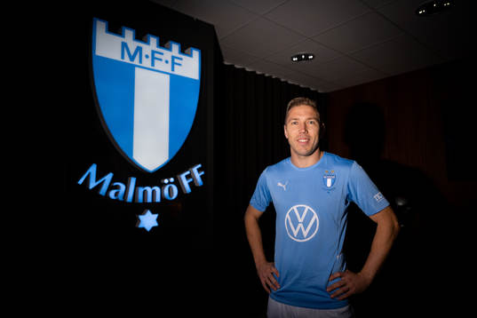 Malmö FF presenterar Anton Tinnerholm som ny spelare