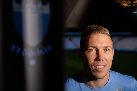 Malmö FF presenterar Anton Tinnerholm som ny spelare