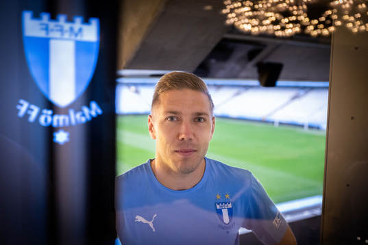 Malmö FF presenterar Anton Tinnerholm som ny spelare
