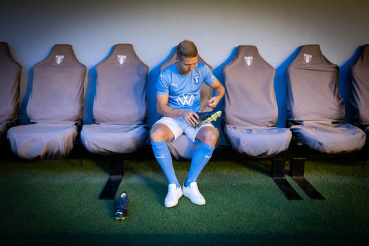 Malmö FF presenterar Anton Tinnerholm som ny spelare