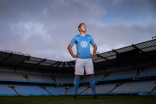 Malmö FF presenterar Anton Tinnerholm som ny spelare