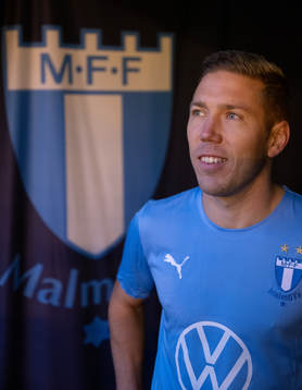 Malmö FF presenterar Anton Tinnerholm som ny spelare