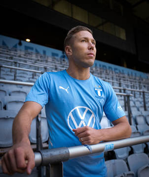 Malmö FF presenterar Anton Tinnerholm som ny spelare