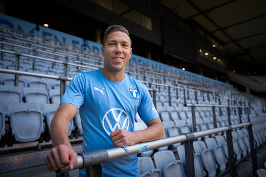 Malmö FF presenterar Anton Tinnerholm som ny spelare