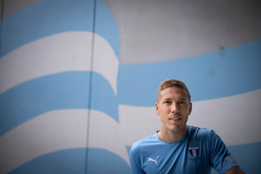 Malmö FF presenterar Anton Tinnerholm som ny spelare