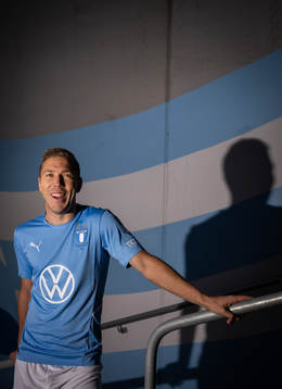 Malmö FF presenterar Anton Tinnerholm som ny spelare