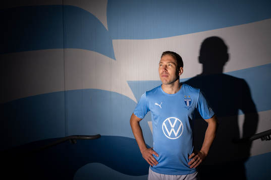 Malmö FF presenterar Anton Tinnerholm som ny spelare