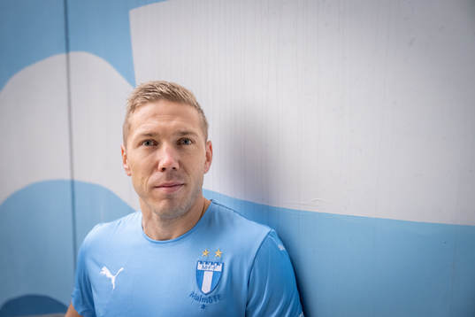 Malmö FF presenterar Anton Tinnerholm som ny spelare