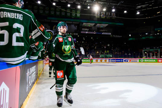 Remi Elie of Färjestad celebrates