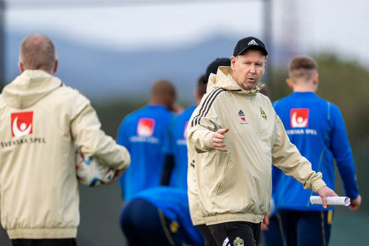 Assistant coach Peter Wettergren of the Swedish national
