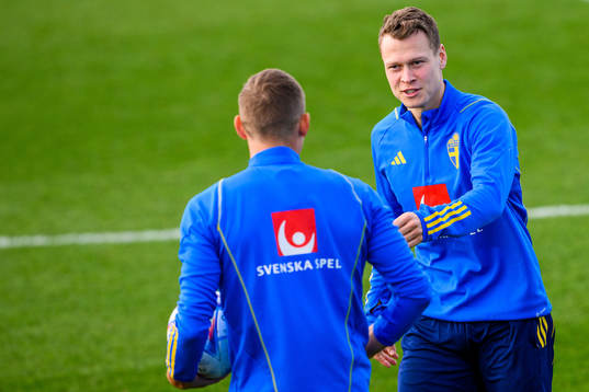 Viktor Claesson of the Swedish national football team