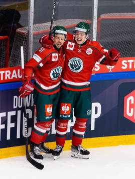 Mats Rosseli Olsen of Frölunda celebrates scoring 2-0 with