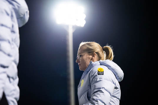 Head coach Sarina Wiegman of England