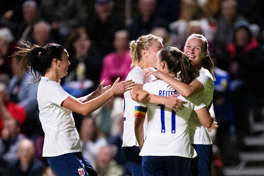 Bläddra bland fler bilder av Football, International Friendly, England - Norway