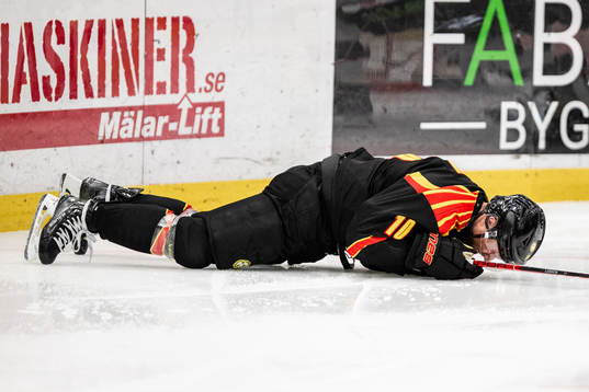 Brynäs Johan Larsson har ont