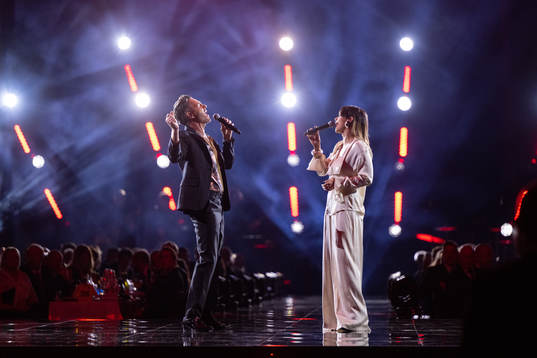 Peter Jöback och Petra Marklund