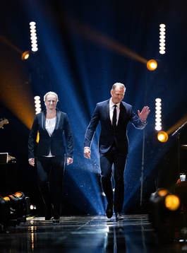 Gunilla Andersson Stampes och Nicklas Lidström tilldelas