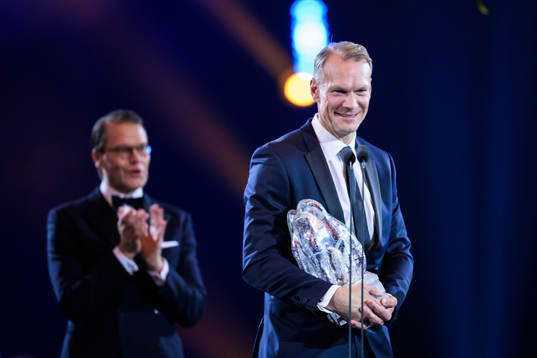Nicklas Lidström tilldelas priset Tidernas Spelare