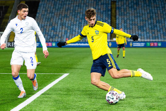 Cyperns Andreas Evangelou och Sveriges Jonas Rouhi