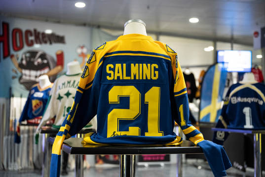 En matchtröja tillhörande Börje Salming