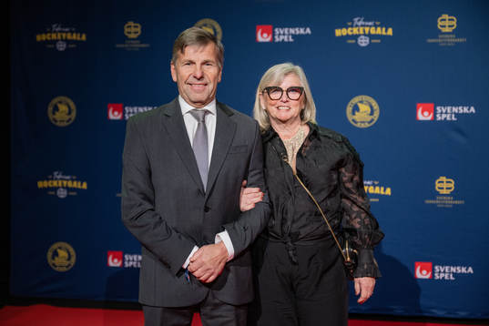 Mats Näslund och Eva Näslund på röda mattan