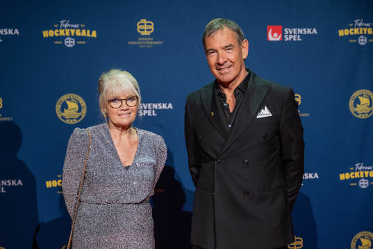 s Ann-Britt Ryd Pettersson med sällskap på röda mattan