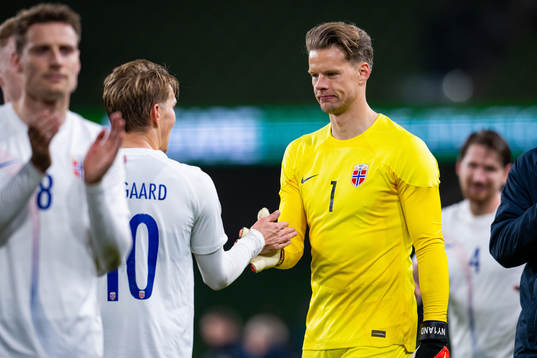 Martin Ødegaard and goalkeeper Ørjan Håskjold Nyland of