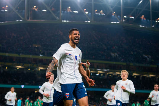 Ohi Omoijuanfo of Norway celebrates