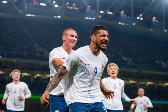 Ohi Omoijuanfo of Norway celebrates with teammate Leo Skiri