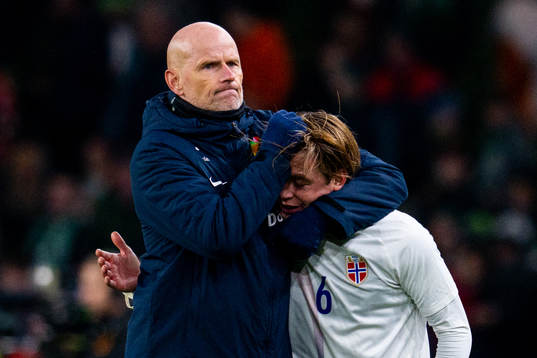 Ståle Solbakken, head coach of Norway, and Patrick Berg