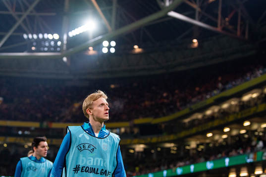 Mats Møller Dæhli of Norway warms up