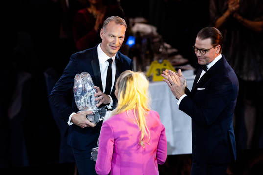 Nicklas Lidström tilldelas priset Tidernas Spelare