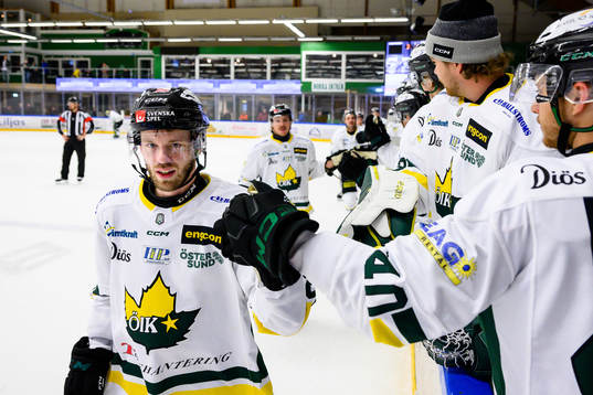 Östersunds Henrik Marklund jublar