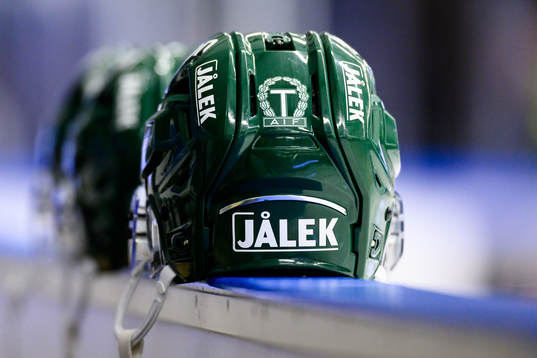 Hockeyhjälm med Tingsryds klubbmärke